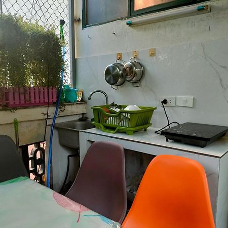 Orchid Homestay Hanoi Exterior photo